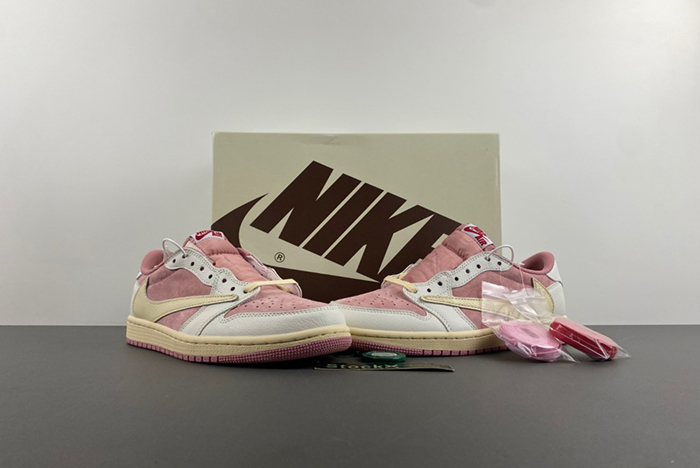 Travis Scott x Air Jordan 1 Low OG PINK  DM7866-600