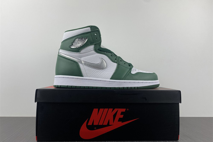 Air Jordan 1 High OG “Gorge Green” DZ5485-303