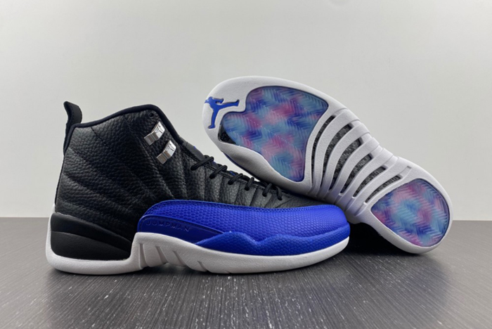 NIKE AIR JORDAN 12 Retro Hyper Royal AO6068-004