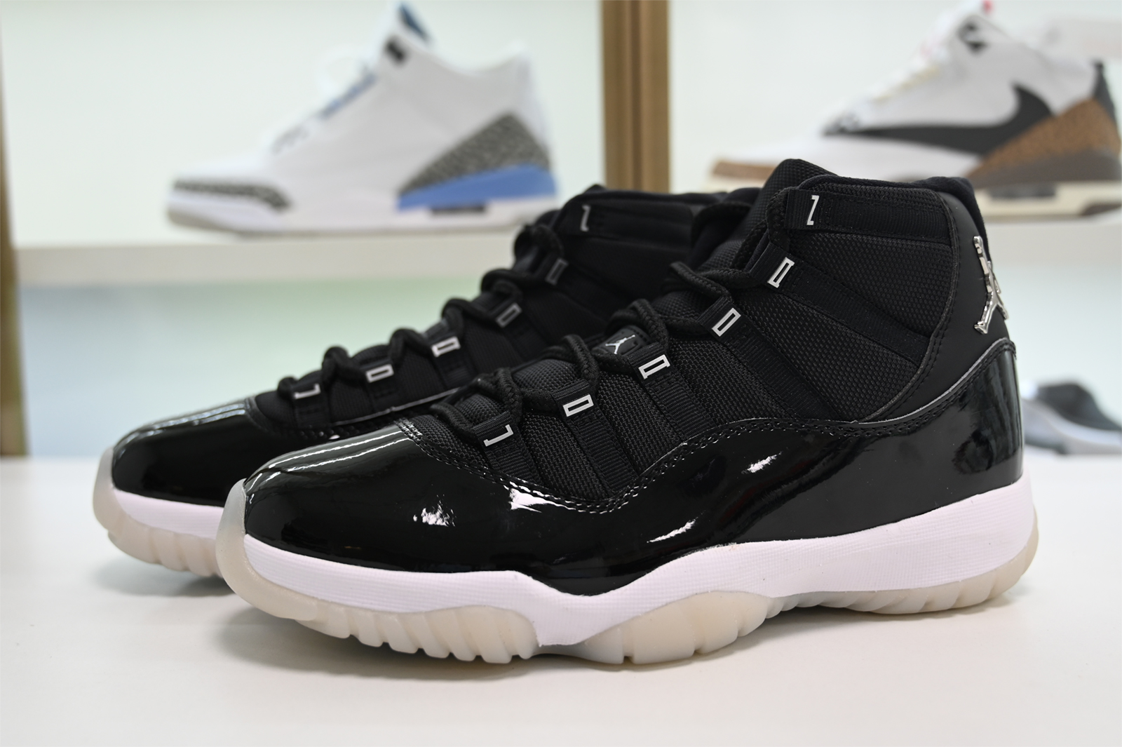 Air Jordan 11 “25th Anniversary” CT8012-011