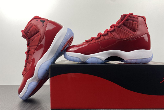 Air Jordan11 378037-623