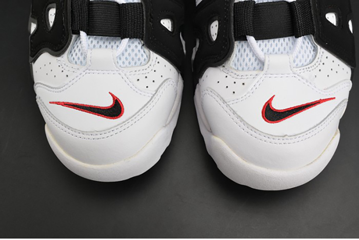 Nike Air More Uptempo "Scottie Pippen" PE white/ black mens 414962-105