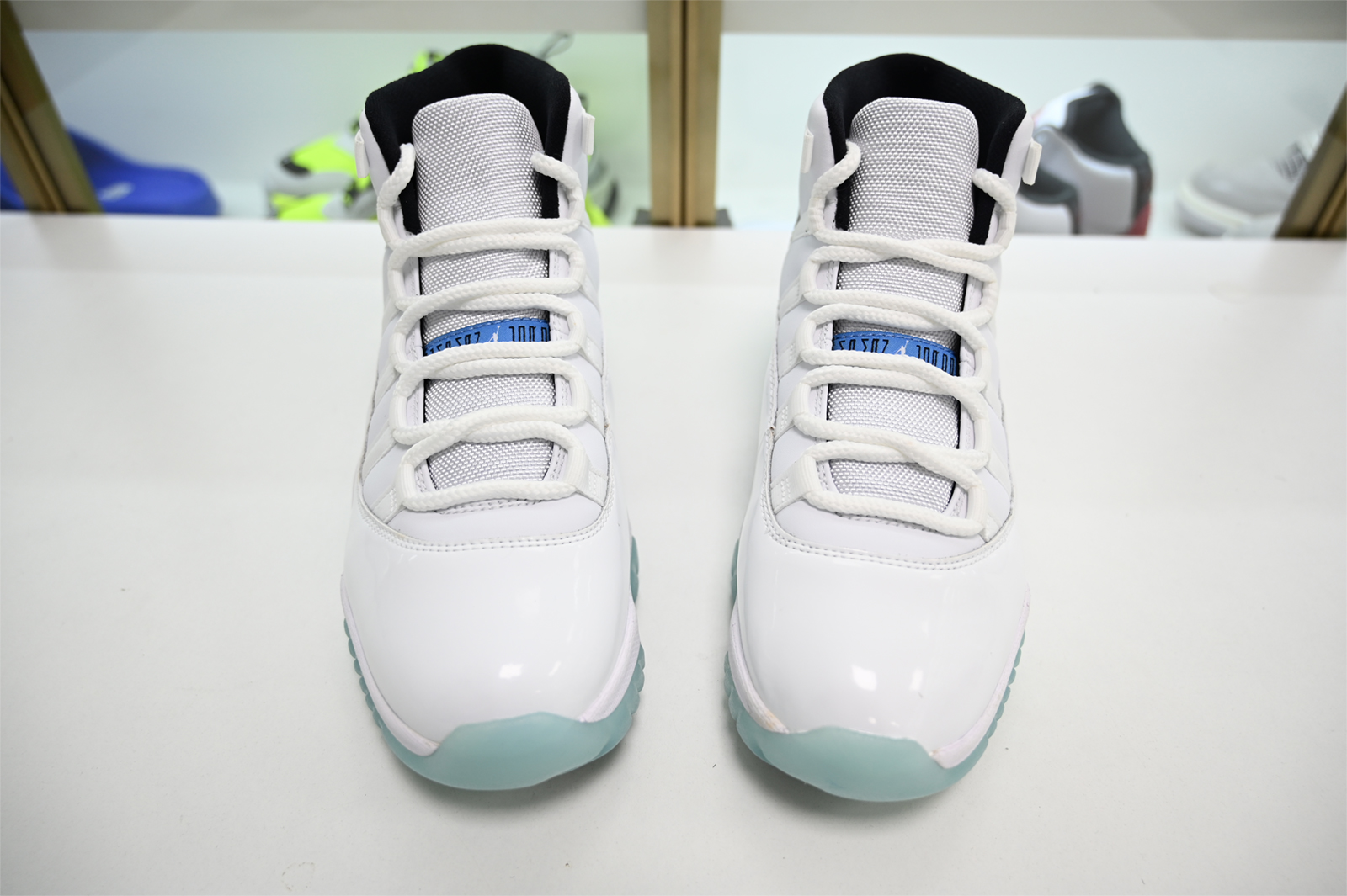 Jordan 11 Retro Legend Blue 378037-117