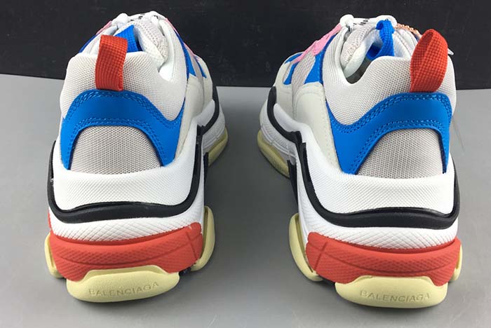 BALENCIAGE TRIPLE TRAINER 584088 W06E2 1150