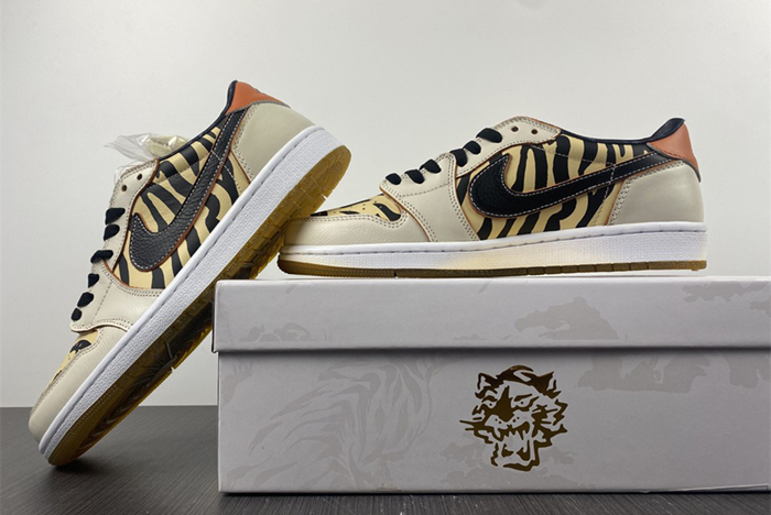 Air Jordan AJ1 Low OG   DH6932-100