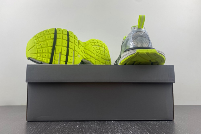 BALENCIAGA -PHANTOM SNEAKER GREEN 744734 W3XL6 9031