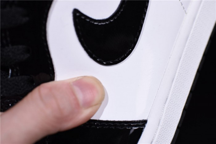 Air Jordan 1 Metallic Gold 861428-007