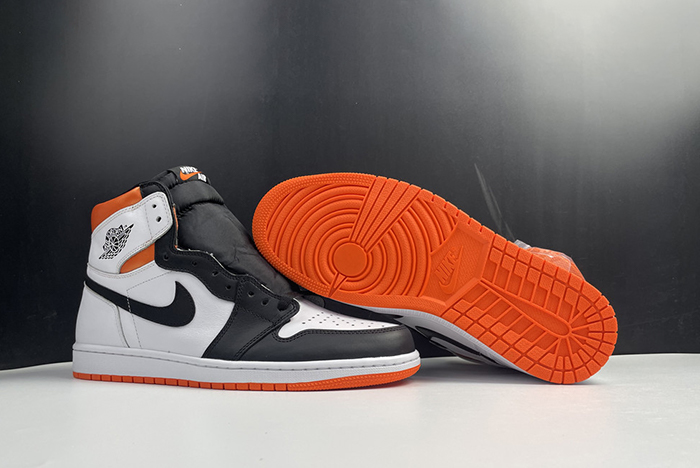 Air Jordan 1 High Electro Orange 555088-180