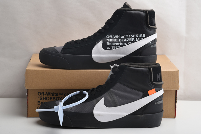 Off-White Nike Blazer Black AA3832-001