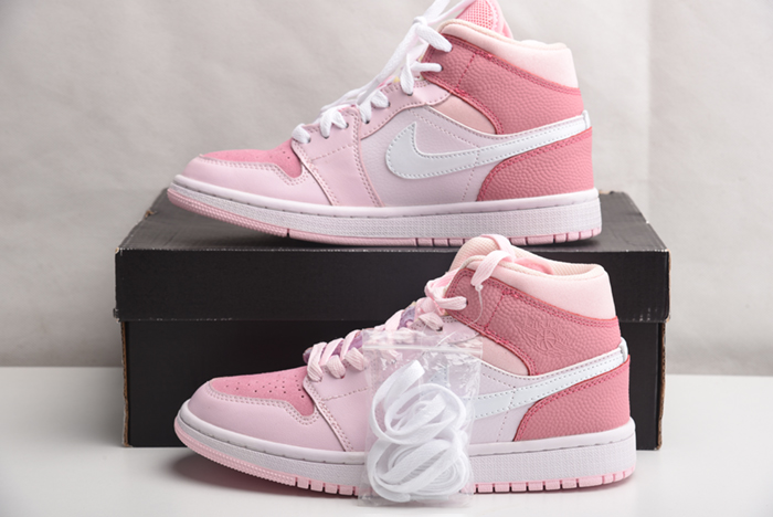 Air Jordan 1 Mid WMNS “Digital Pink” CW5379-600
