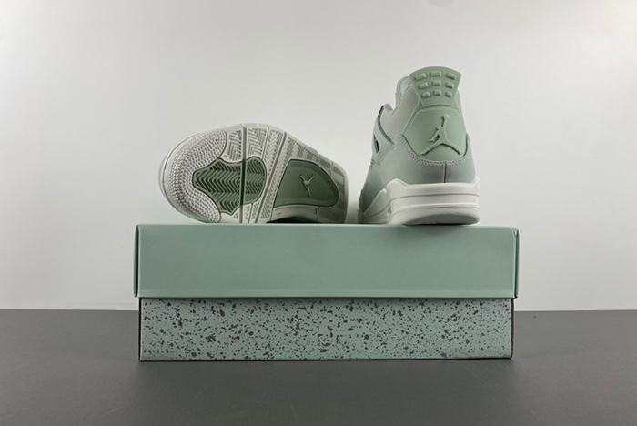 Jordan 4 Retro Seafoam Sail (Women