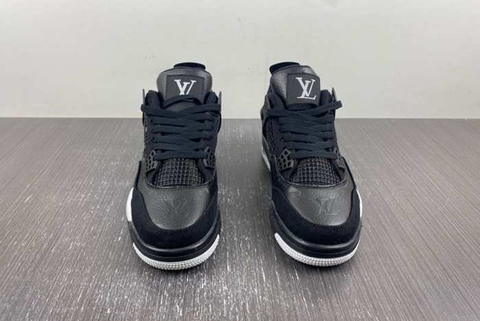 Air Jordan 4 *LV  LV6927-001