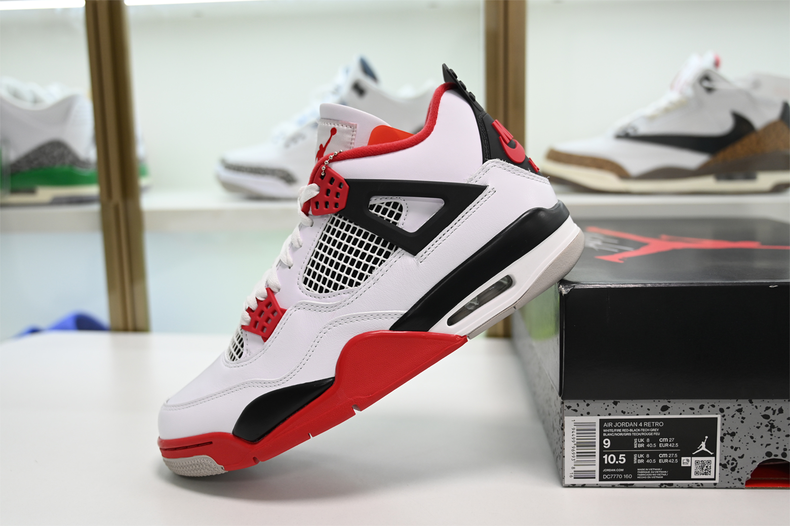 Air Jordan 4 “Fire Red” DC7770-160