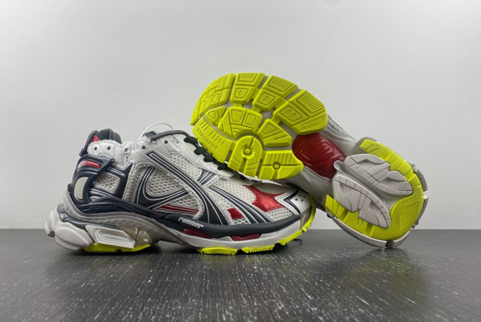 BALENCIAGA -Runner 7.0 white/grey/red 72774 W3RNY 0509