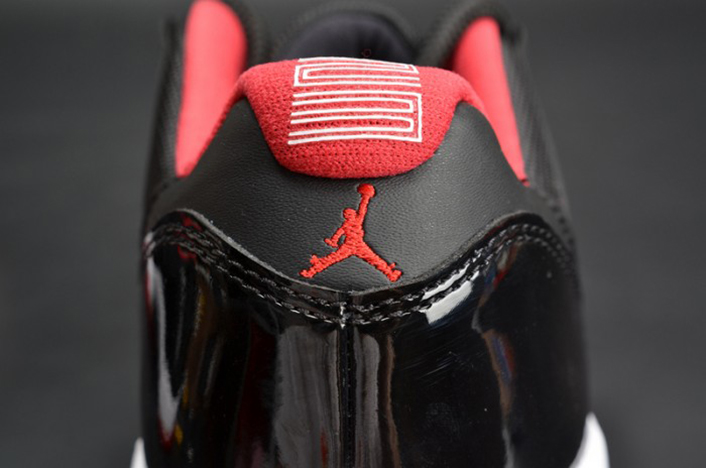 AIR JORDAN 11 RETRO LOW