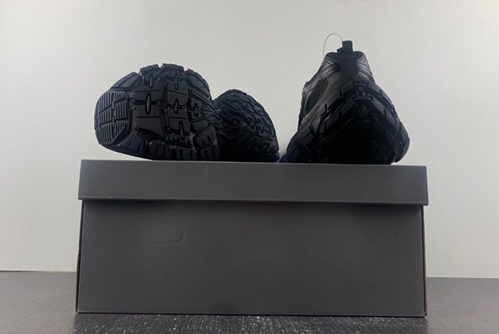 Balenciaga 12.0  784344 W2MV1 0231