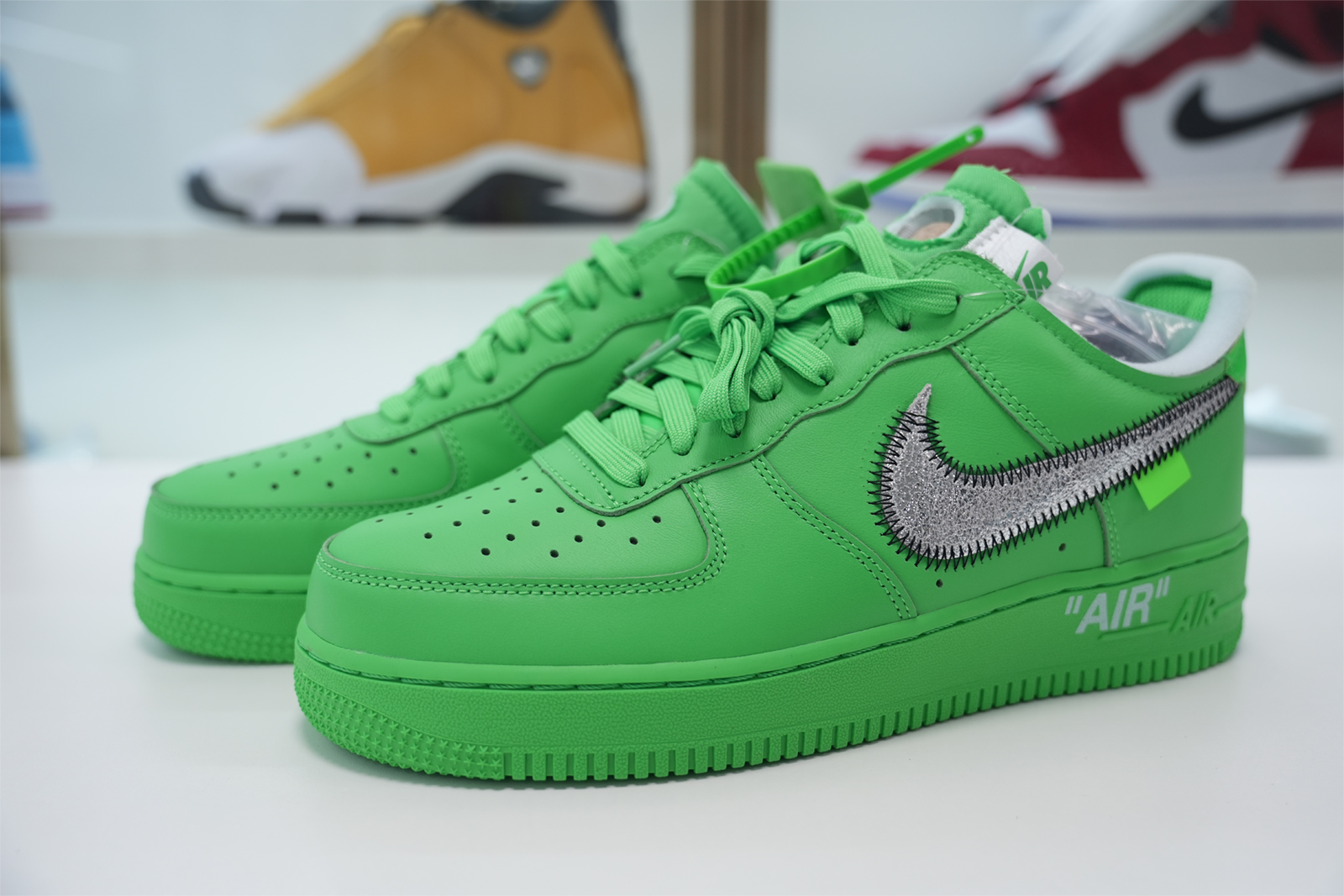 Off-White  x Nike Air force 1 Low Green DX1419-300