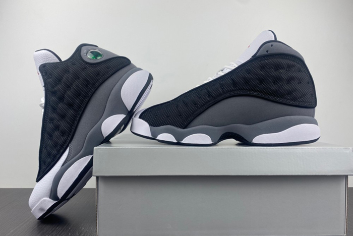 Air Jordan 13 “Black Flint”  DJ5982-060