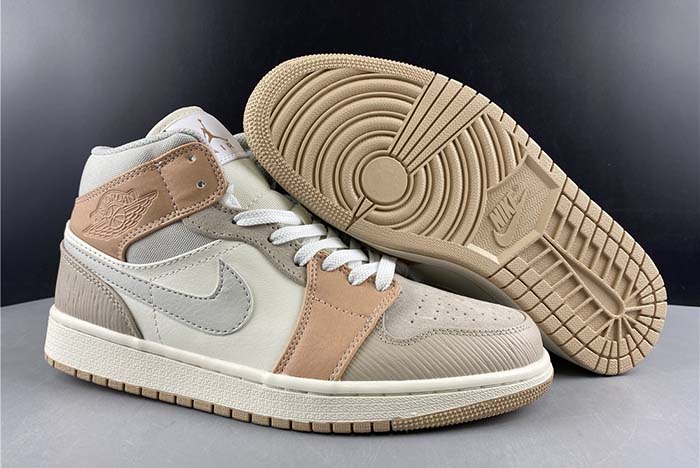 Air Jordan 1 Mid Air Jordan 1 CV3044-100