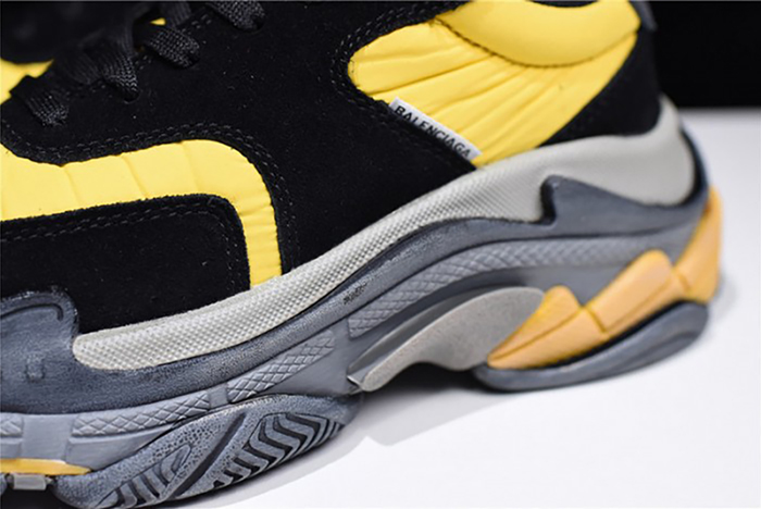 Balenciaga Triple-S Sneaker 2.0 52403 W09T 212