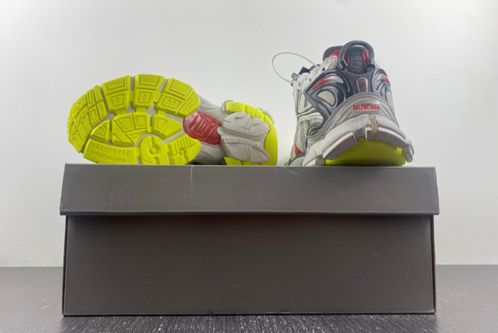 BALENCIAGA -Runner 7.0 white/grey/red 72774 W3RNY 0509