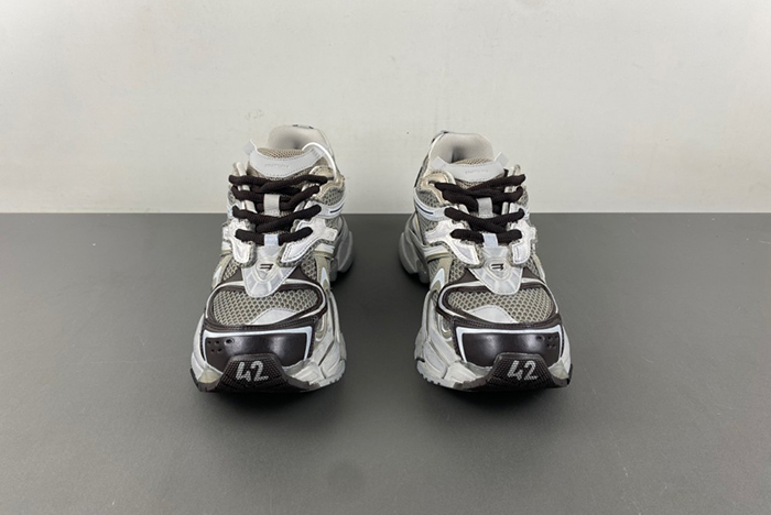 Balenciaga 7.5-2 779066-W3RBXP-2000