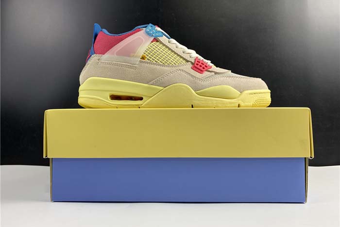 Union x Air Jordan 4 DC9533-800