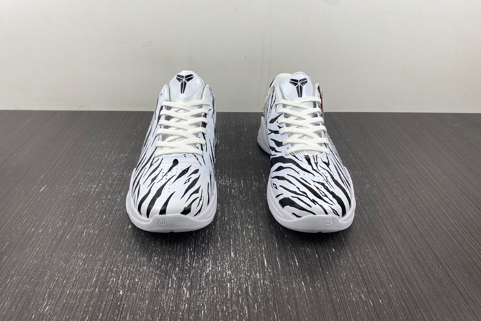 nike kobe 5 Zoom DB4796-004