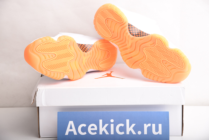 Air Jordan 11 Low WMNS “Citrus” AH7860-139