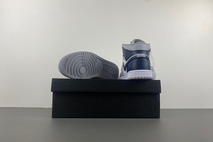Jordan 1 Mid Wolf Grey Midnight Navy Men