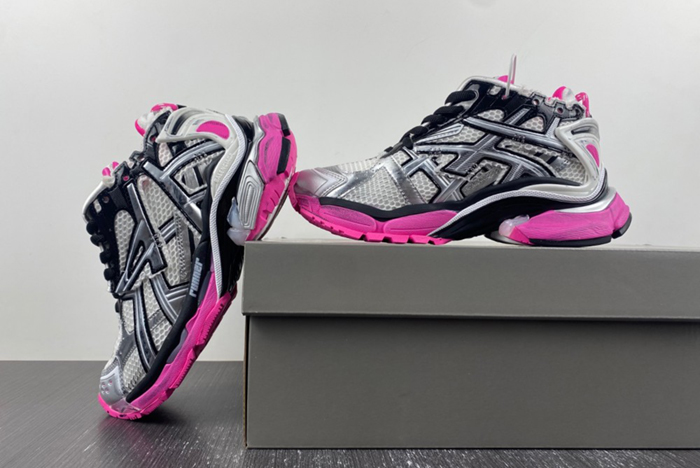 BALENCIAGA -Runner 7.0 in neon pink, black, grey and black mesh and nylon 677402 W3RBW 9155