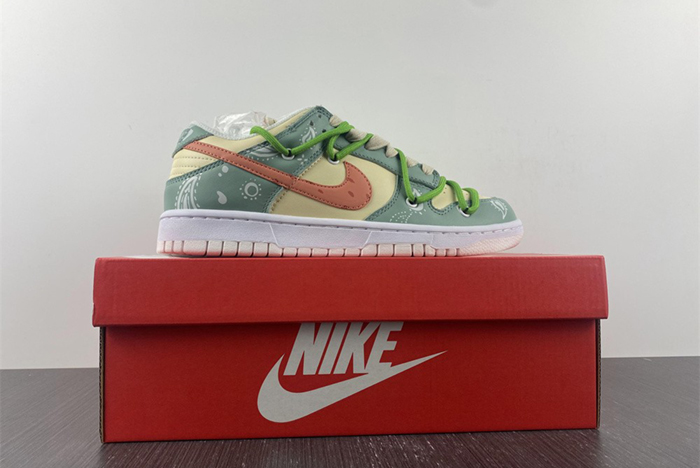 Nike Dunk Low DH9765-100