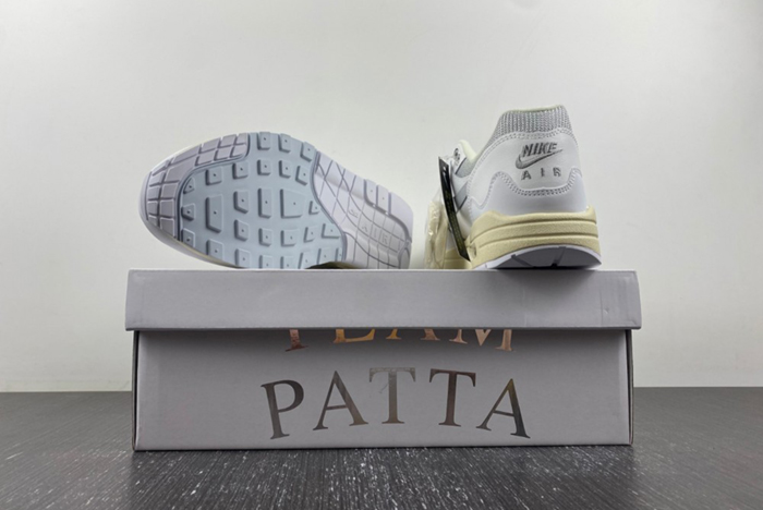 Nike Air Max 1 Patta Waves White Men