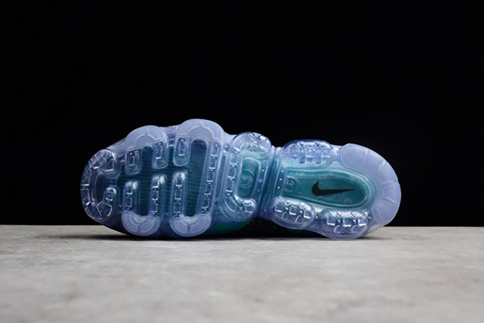 Nike Mens Air VaporMax Flyknit 2.0 Hot Punch 942842-003