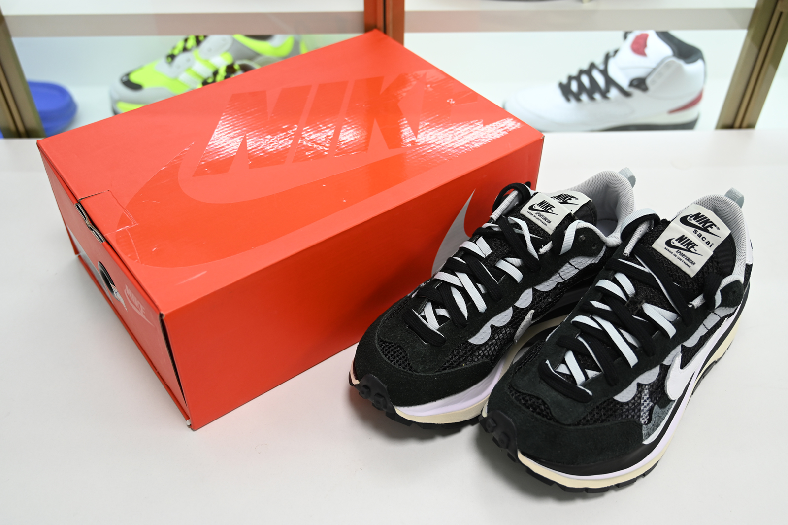 Nike Vaporwaffle sacai Black White CV1363-001