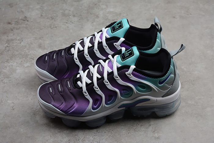 Nike Air VaporMax Plus Grape 924453-101
