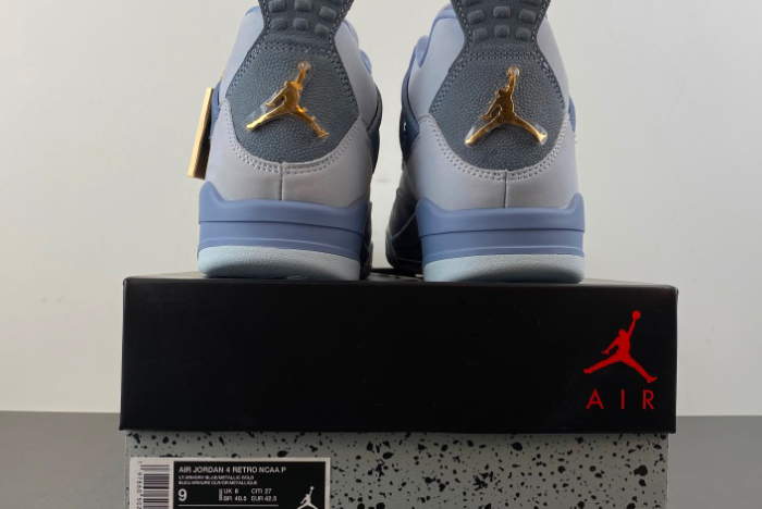 Jordan 4 UNC Tar Heels PE  HV9204-407
