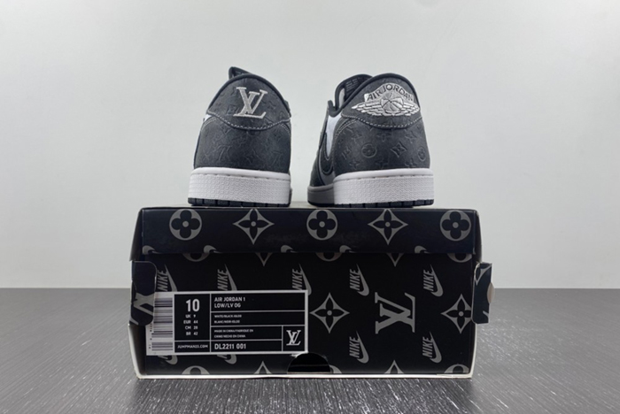 AIR JORDAN 1 LOW X L*V   dl2211-001