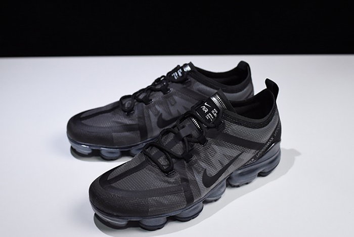 Nike Air VaporMax 2019 "Triple Black" AR6631-004