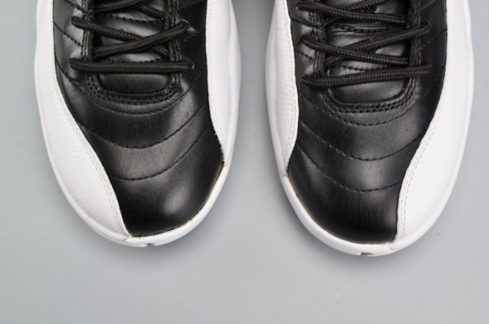 AIR JORDAN 12 RETRO "WINGS" black/ metallic gold-white mens 848692-033