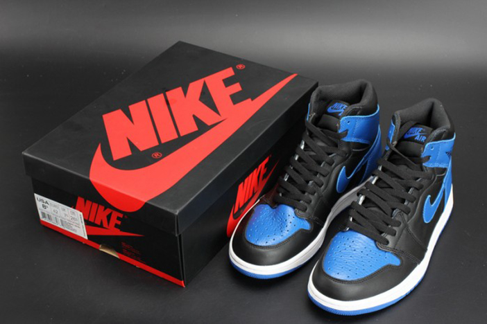 Air Jordan 1 Retro High OG 2017 Royal Blue 555088-007