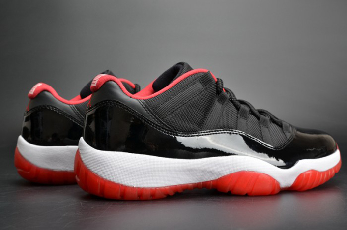 AIR JORDAN 11 RETRO LOW