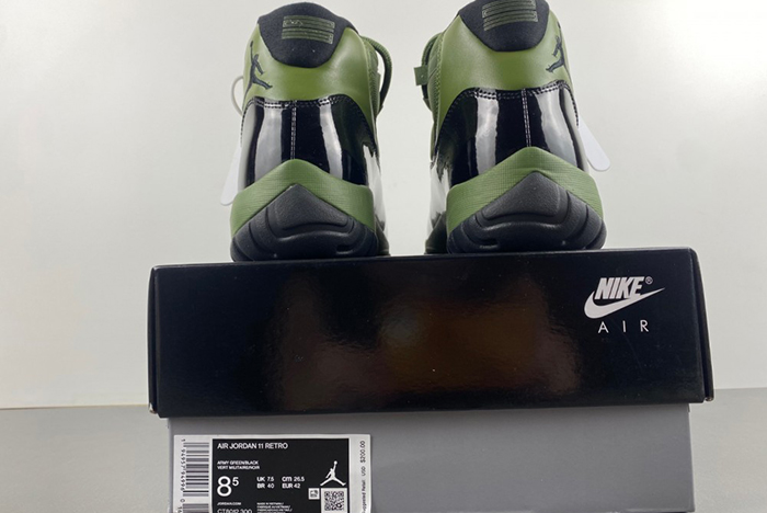 Air Jordan 11 navy green CT8012-300