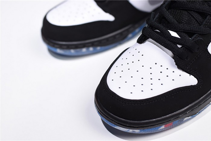 Nike SB Dunk Low Staple Panda Pigeon - BV1310-013