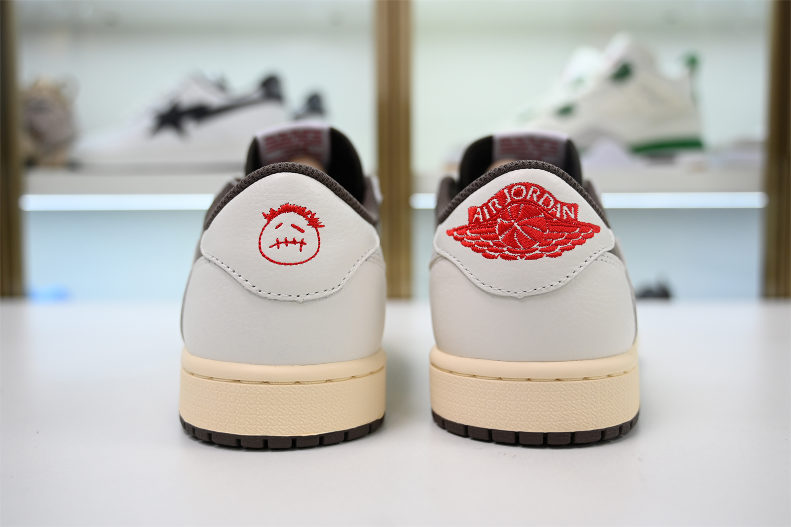 Air Jordan 1 Retro Low OG SP Travis Scott Reverse Mocha DM7866-162