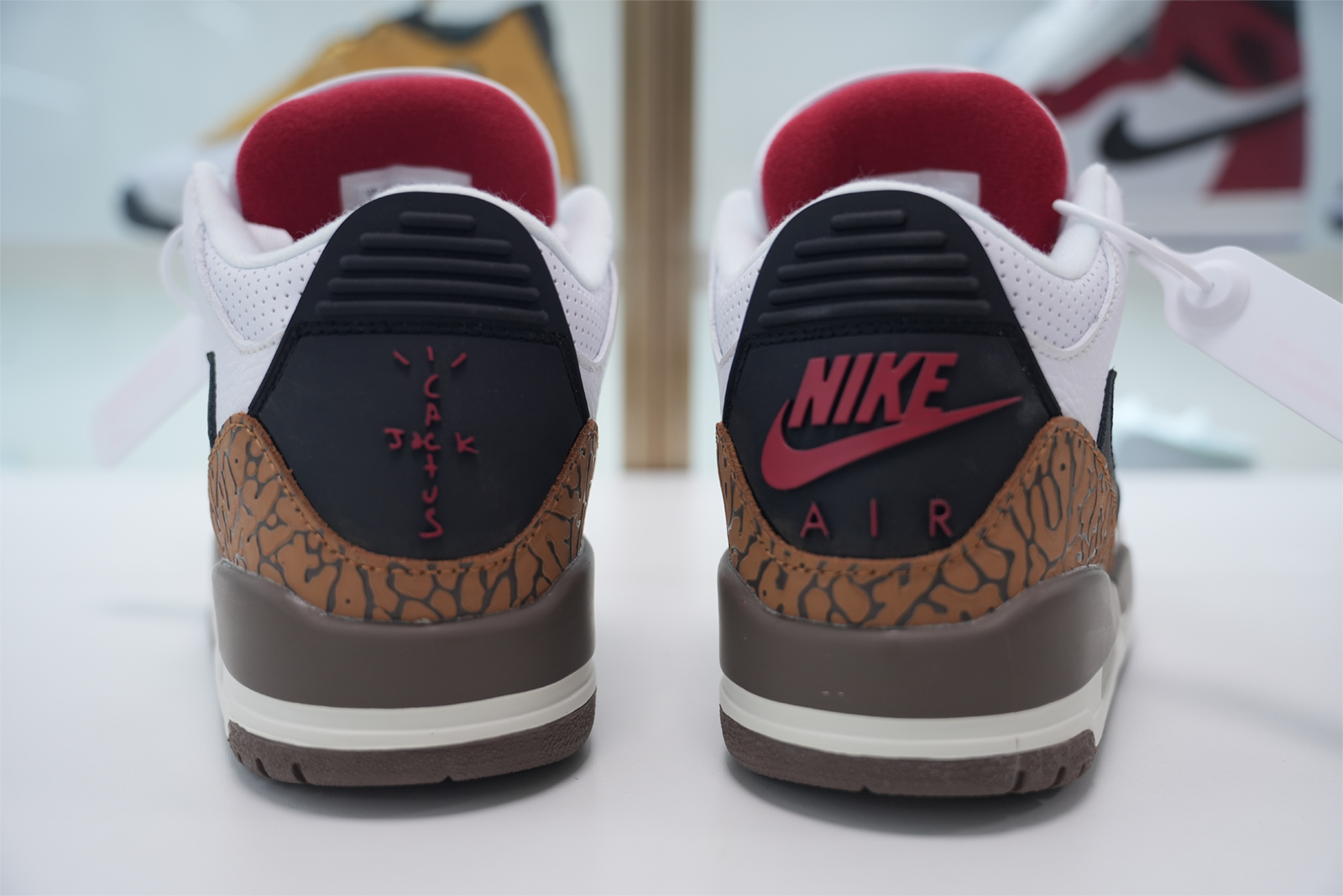Travis Scott x Air Jordan 3 Palomino CT8532-120