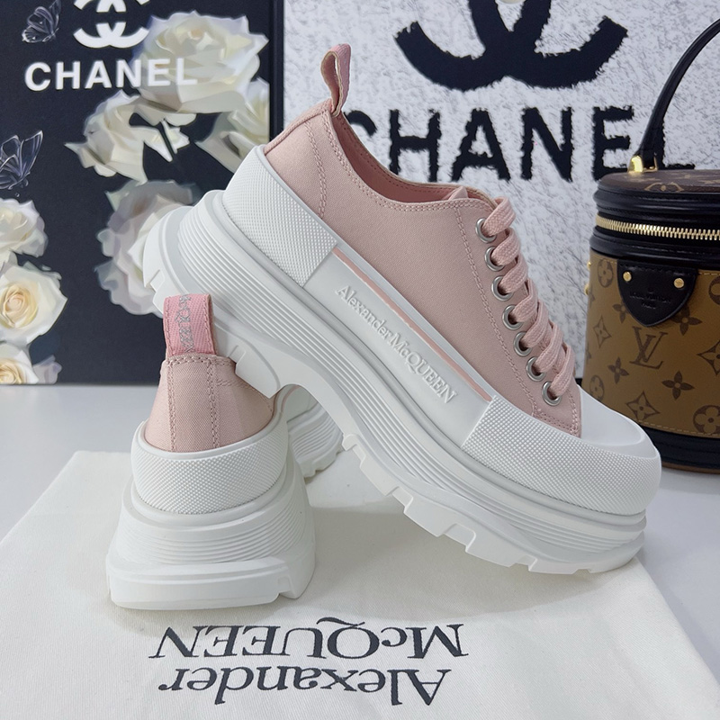 Alexander McQueen LIGHT PINK