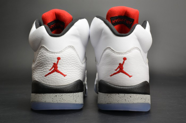 AIR JORDAN 5 RETRO "WHITE CEMENT" mens 136027-104