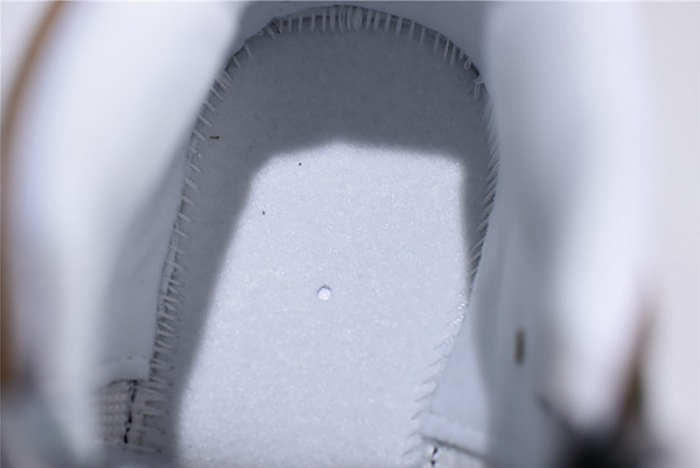 Nike Air More Uptempo ATL QS AJ3139-100