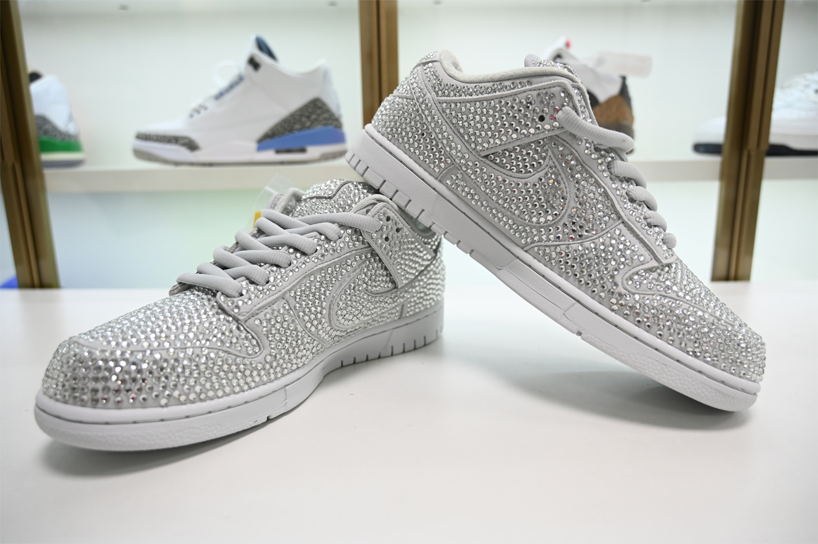 Nike Dunk Low Cactus Plant Flea Market Pure Platinum CZ2670-001